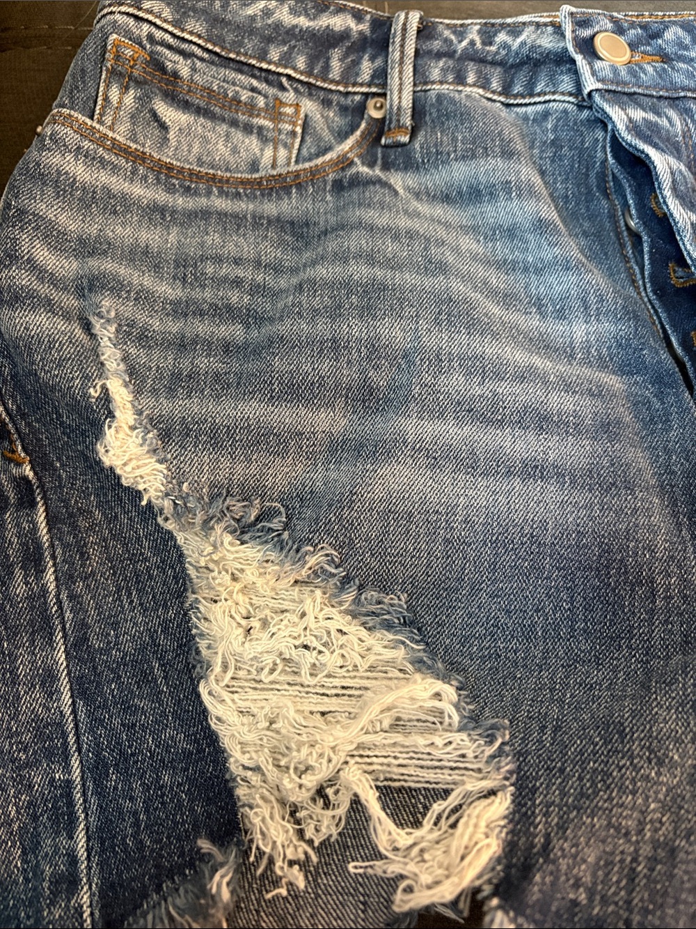 Good American Distressed High-Rise Ripped Denim Shorts - Blue Bombshell Short - Picture 4 of 9